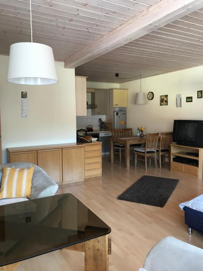 Ferienwohnung Am Gruenen Band Hellingen Dış mekan fotoğraf